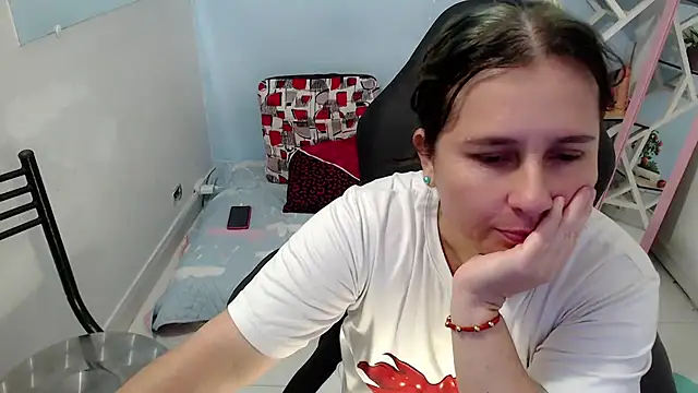 victoria jones online show from January 15, 4:33 pm