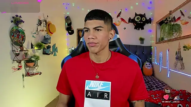 Damian latinxxx online show from November 12, 3:18 am