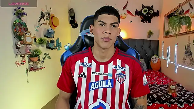 Damian latinxxx online show from November 17, 3:01 am