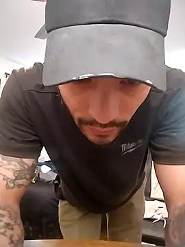 JohnnyDeep187 online show from December 21, 7:49 pm