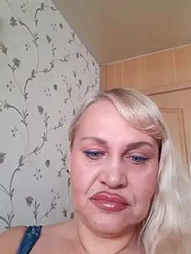 IsabellaBoni online show from February 21, 7:31 am