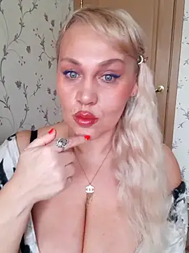 IsabellaBoni online show from February 23, 7:28 am