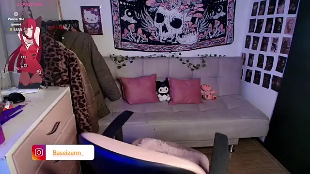 Snapshot of exodiakinky2 chatting on July 8, 3:00 am exodiakinky2 online show from July 8, 3:00 am