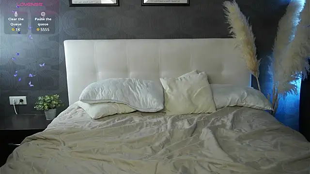 bubble bbb online show from September 18, 5:09 am