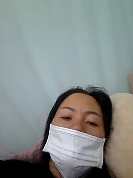 Baby-sexytits18 online show from March 22, 10:59 pm