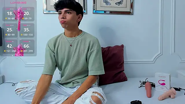 Santy carrington online show from January 7, 8:42 pm