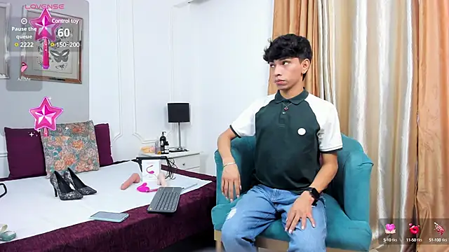 Santy carrington online show from January 11, 2:25 pm