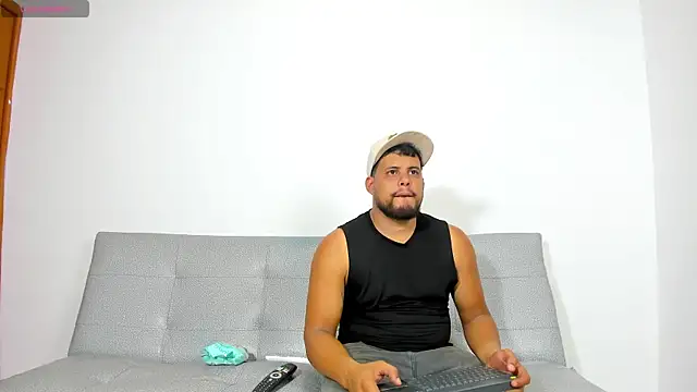 Snapshot of that_temptation chatting on October 30, 8:31 pm that temptation online show from October 30, 8:31 pm