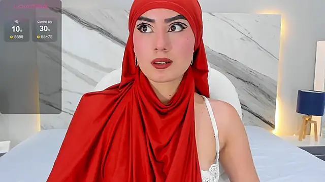 Snapshot of fatimarab chatting on December 14, 2:56 am fatimarab online show from December 14, 2:56 am
