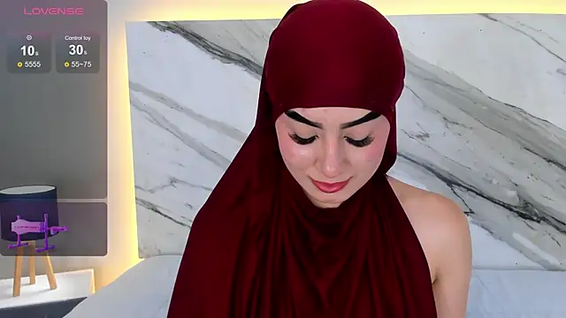 Snapshot of fatimarab chatting on January 11, 11:35 pm fatimarab online show from January 11, 11:35 pm