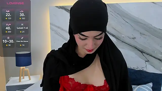 Snapshot of fatimarab chatting on January 30, 1:00 am fatimarab online show from January 30, 1:00 am