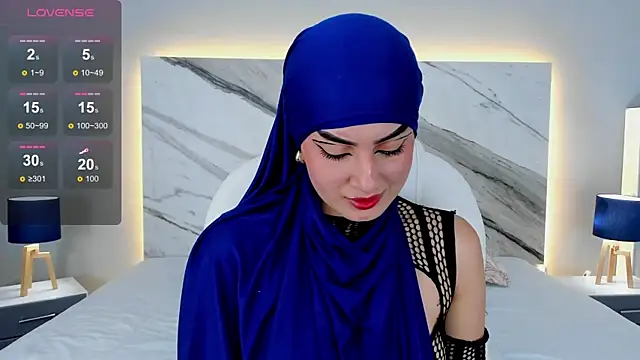 Snapshot of fatimarab chatting on February 19, 2:55 am fatimarab online show from February 19, 2:55 am