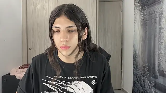 Snapshot of gabriel__manson chatting on December 2, 11:56 pm gabriel manson online show from December 2, 11:56 pm