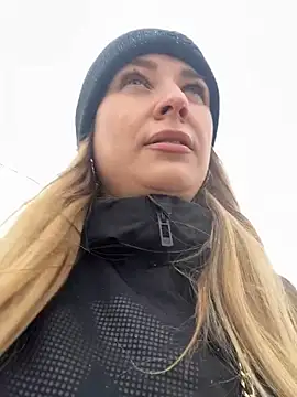 OlgaBuzzz online show from January 17, 9:17 am