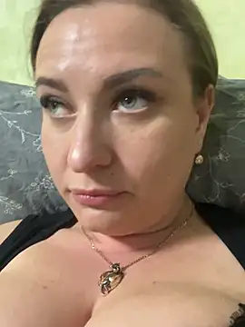 OlgaBuzzz online show from March 21, 9:45 am