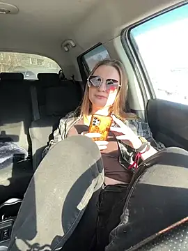 OlgaBuzzz online show from February 20, 6:10 am