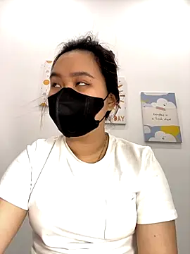 Odette68 online show from October 19, 12:55 am