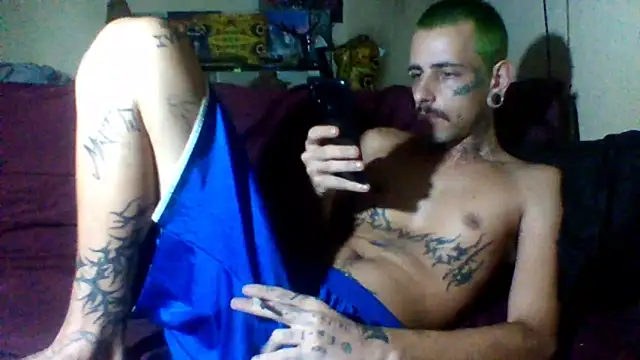 Snapshot of sellvageria chatting on February 22, 12:04 pm sellvageria online show from February 22, 12:04 pm