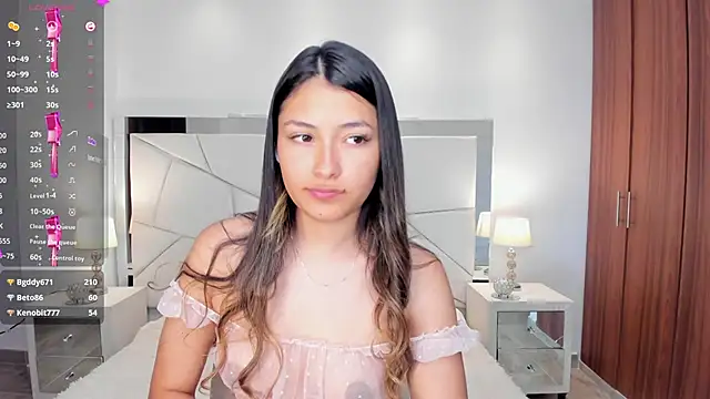 Snapshot of Abella_ruiz chatting on December 13, 11:06 pm Abella ruiz online show from December 13, 11:06 pm