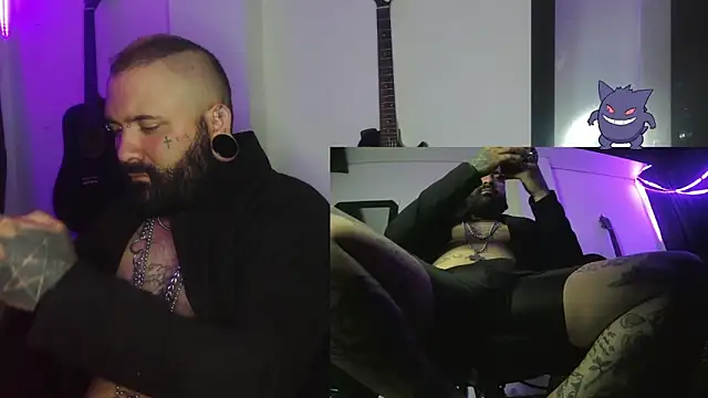 darkclothes online show from December 31, 7:42 am