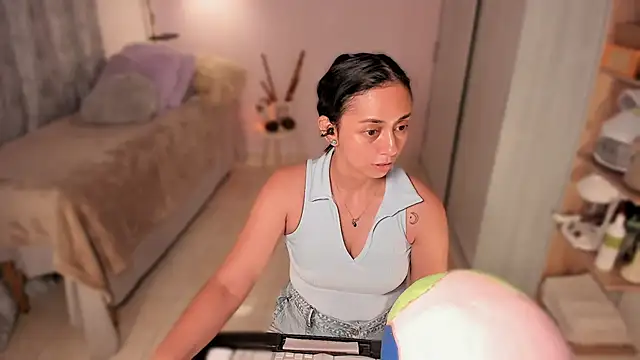 Aleja24Evans online show from March 25, 1:22 am