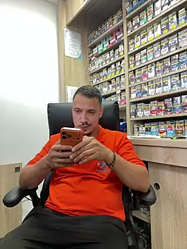 Snapshot of baramadalin chatting on July 18, 4:22 pm baramadalin online show from July 18, 4:22 pm