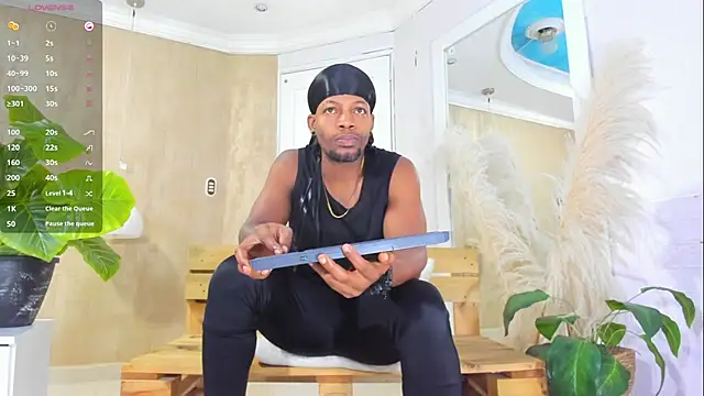 RicoBrown777  online show from March 29, 3:39 am