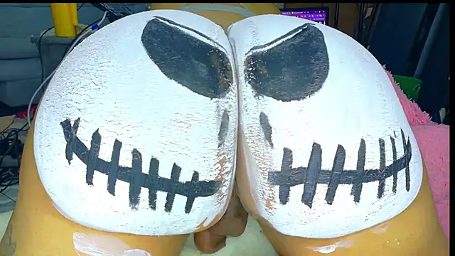 Snapshot of kimeraface chatting on October 29, 12:24 am kimeraface online show from October 29, 12:24 am