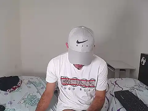 Snapshot of dirty_boy_horny chatting on November 30, 9:30 pm dirty boy horny online show from November 30, 9:30 pm