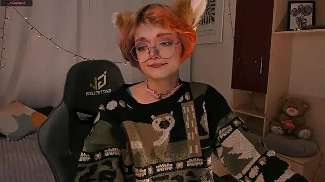 ohliva online show from December 9, 8:23 pm