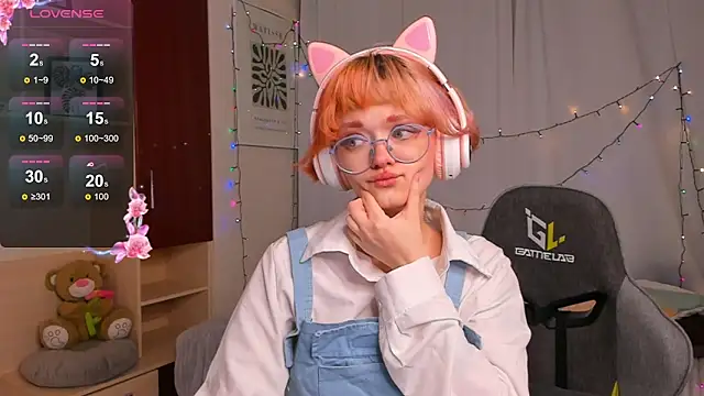 ohliva online show from December 12, 9:04 pm