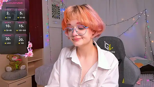 ohliva online show from December 13, 12:53 am