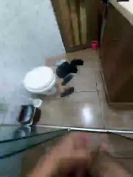 Snapshot of novinho_rosado chatting on January 6, 10:47 pm novinho rosado online show from January 6, 10:47 pm