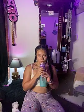 iam valery online show from September 16, 7:15 pm