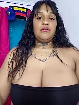 Michelle Brito1 online show from February 28, 1:39 am