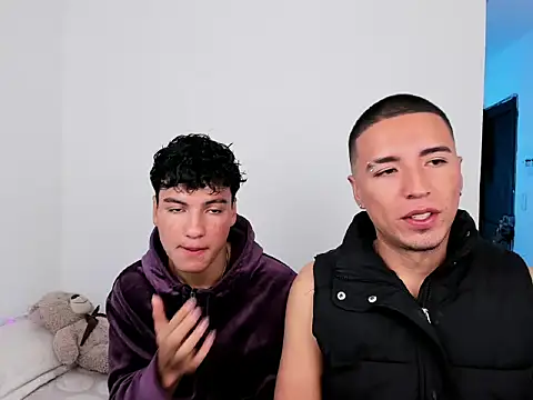 sweet boys xx online show from November 9, 12:36 pm