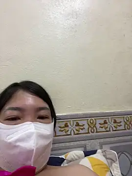 Hachi Sweetbabie  online show from October 17, 11:57 am