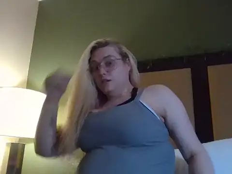 Lalalynn online show from March 27, 7:13 pm