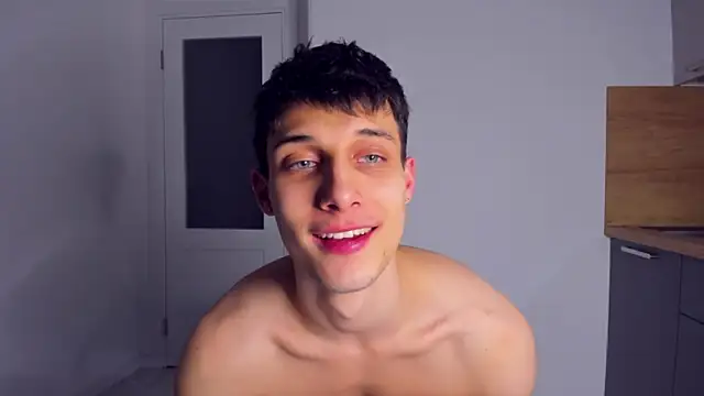 Kent Ross online show from November 29, 1:52 am