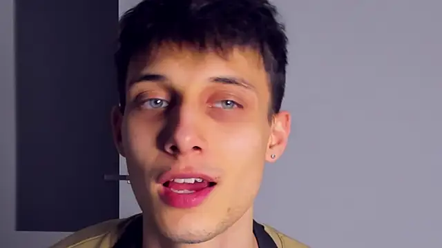 Kent Ross online show from November 29, 8:45 pm