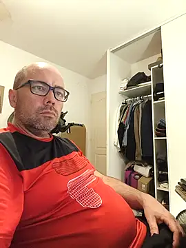 Snapshot of veryverybigdick45 chatting on May 26, 10:28 pm veryverybigdick45 online show from May 26, 10:28 pm