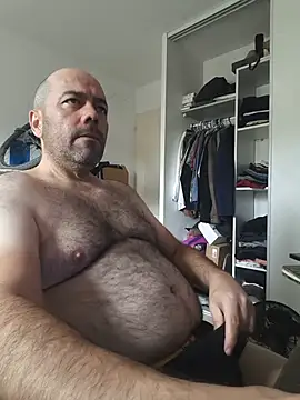 Snapshot of veryverybigdick45 chatting on June 2, 10:39 am veryverybigdick45 online show from June 2, 10:39 am