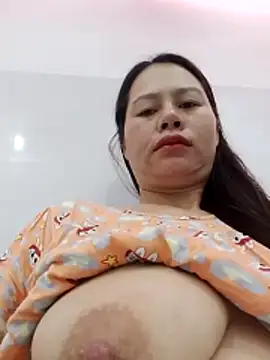 Snapshot of Baby-ladyass20 chatting on May 20, 9:43 pm Baby-ladyass20 online show from May 20, 9:43 pm