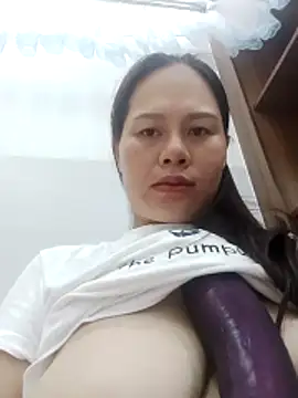 Snapshot of Baby-ladyass20 chatting on June 3, 2:14 am Baby-ladyass20 online show from June 3, 2:14 am