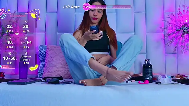 Snapshot of AuraRoss chatting on February 19, 7:10 pm AuraRoss online show from February 19, 7:10 pm