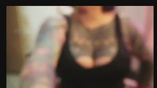 angelacianuro  online show from November 4, 11:37 pm