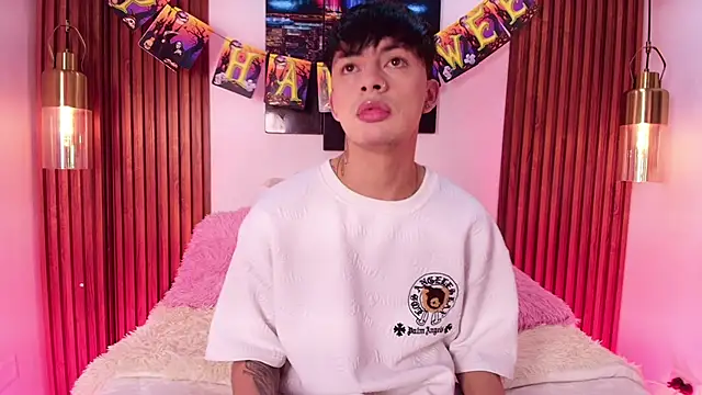 Steev Novoa online show from October 23, 7:56 pm