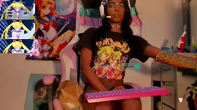 Effy Marinn online show from September 18, 7:43 am