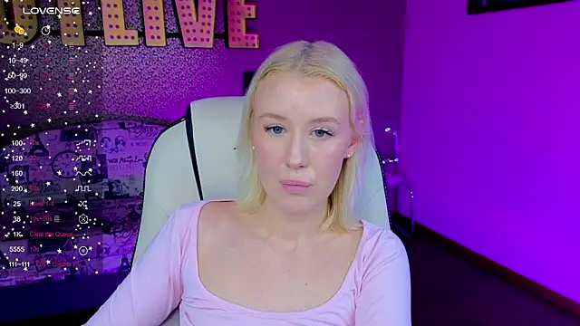 Snapshot of Selenatrend chatting on February 7, 12:09 pm Selenatrend online show from February 7, 12:09 pm