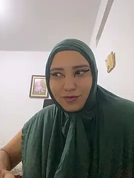 hannahayat online show from March 15, 1:19 am